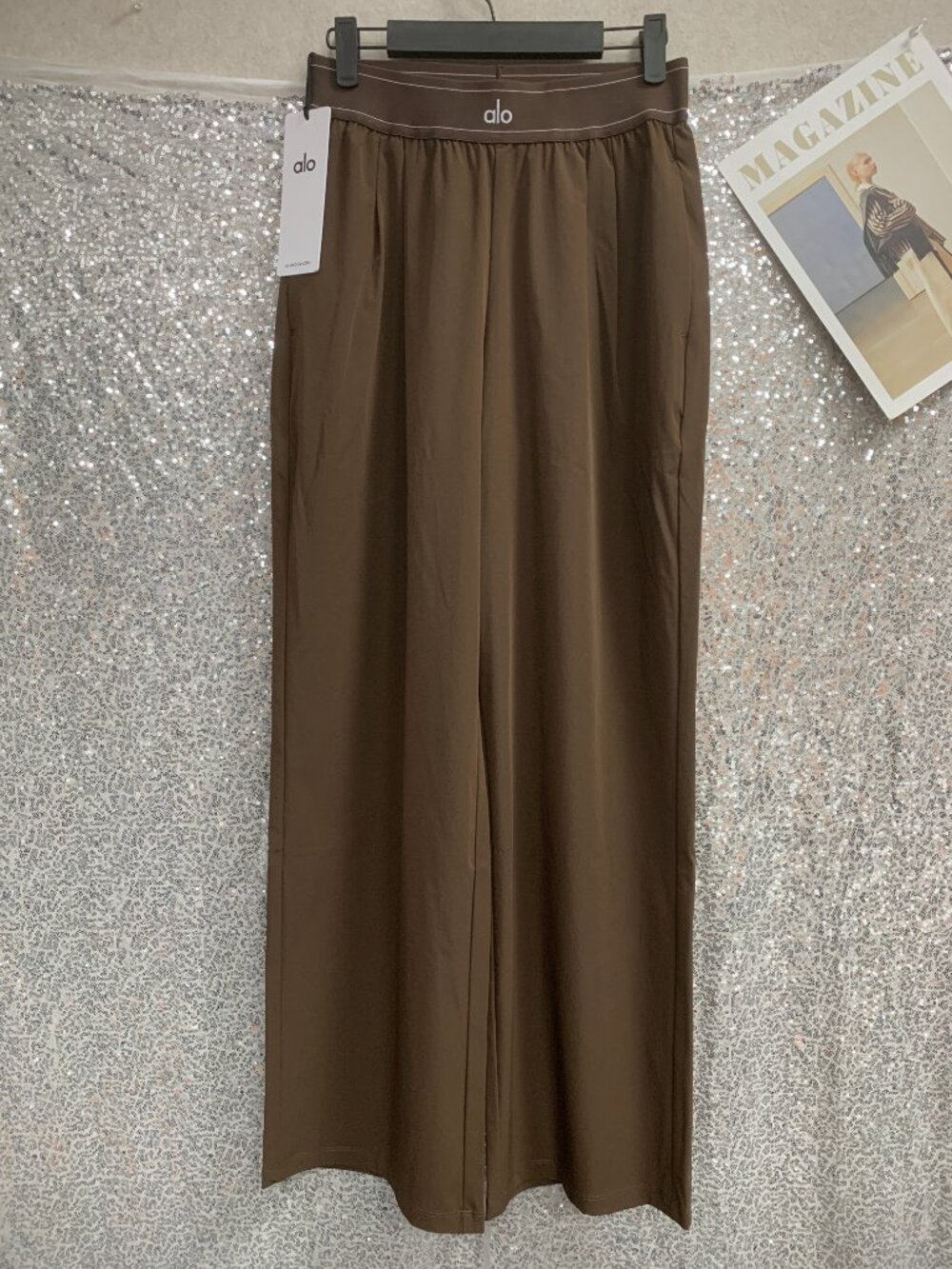 Brand New Espresso ALO Yoga Suit Up Pants🍩Regular Fit Women's 30" Inseam - Picture 2 of 11